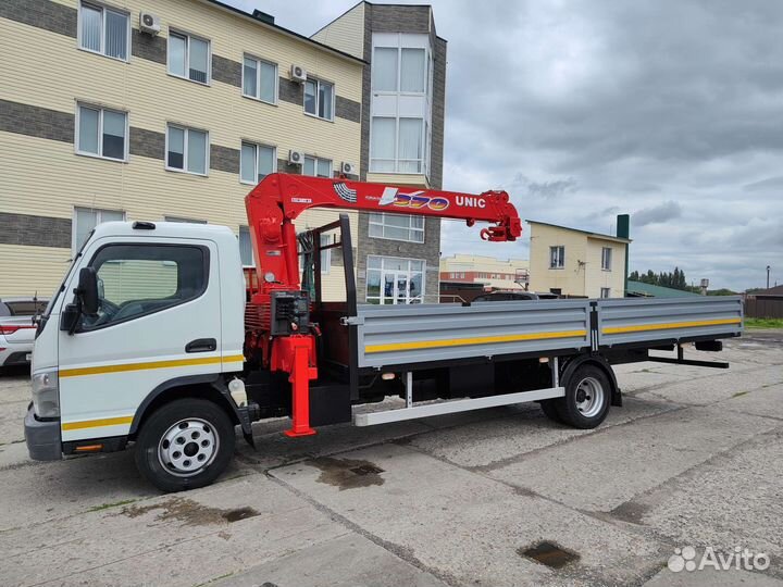 Mitsubishi Fuso Canter с КМУ, 2014