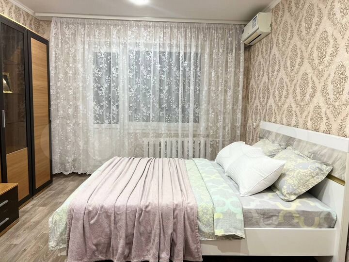 2-к. квартира, 48 м², 1/9 эт.