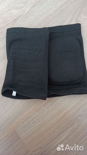 Наколенники спортивные