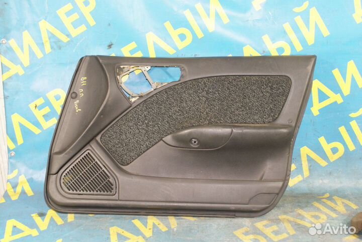 Обшивка двери Subaru Legacy B11