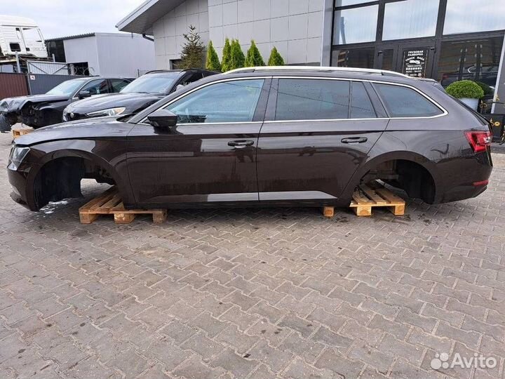 Б/у запчасти Skoda Superb 3 3V5
