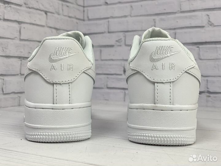 Кроссовки Nike air force 1