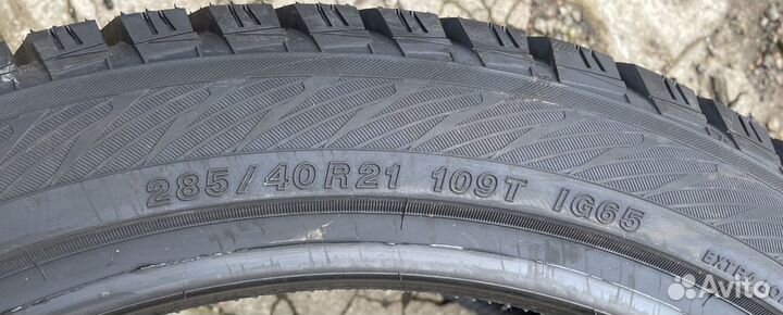 Yokohama Ice Guard IG65 315/35 R21 и 285/40 R21