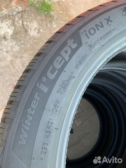 Hankook Winter i'cept iON X IW01A 255/45 R21