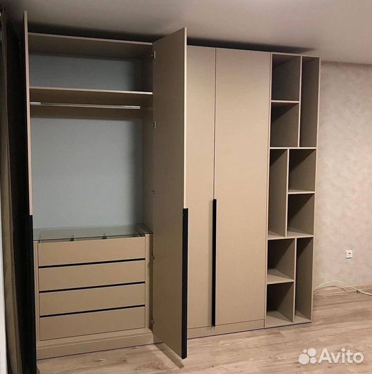 Шкаф распашной Z 607