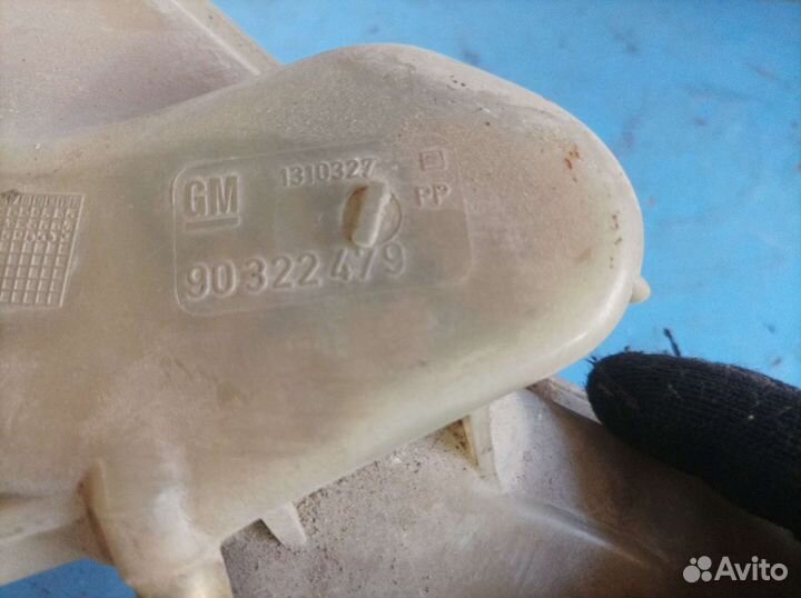 Бачок расширительный Opel Vectra A 89-95 г