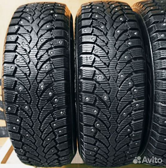 Pirelli Formula Ice 225/65 R17 102T