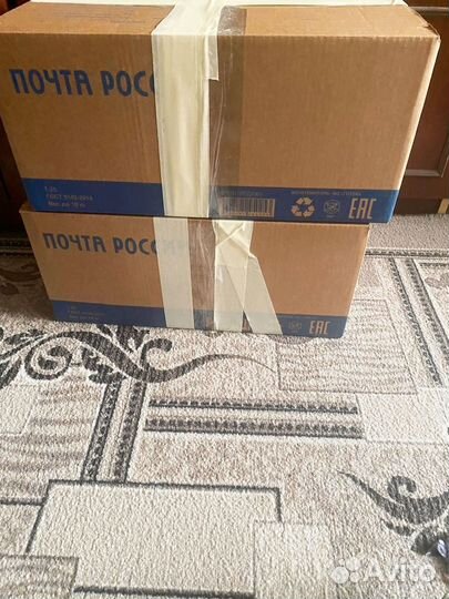 Коробки с игрушками