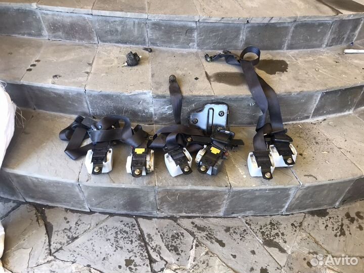 Ремни безопасности на Hyundai starex h1