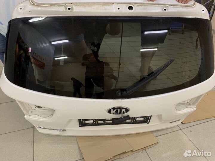 Киа соренто прайм стекло крышки багажника