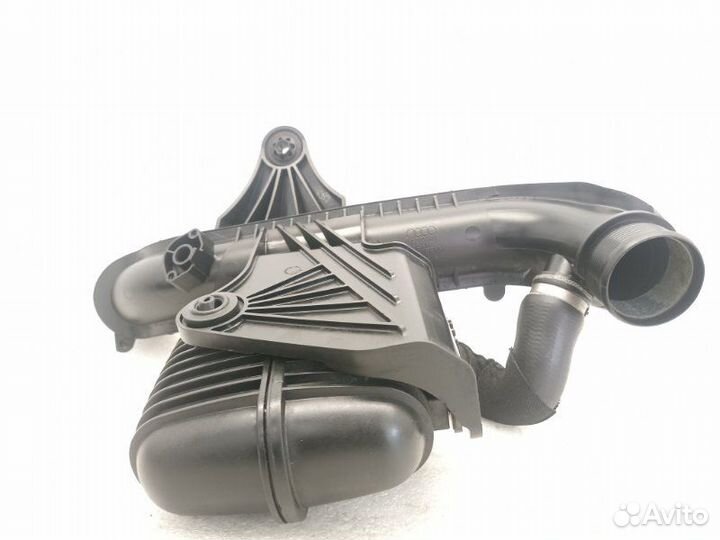 Резонатор воздушного фильтра Audi A6 C7 2.0 cdnb