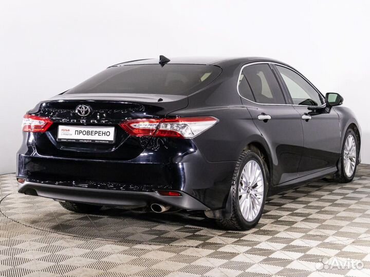 Toyota Camry 2.5 AT, 2018, 80 400 км