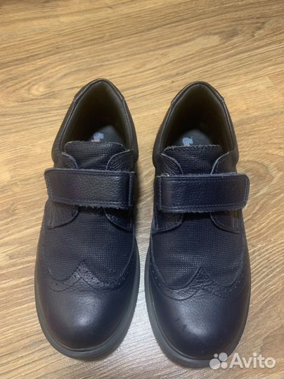 Ботинки школьные