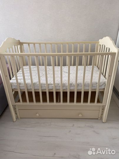 Кровать (Гандылян) с матрасом