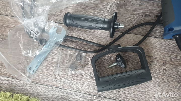 Дрель миксер Triger 1050