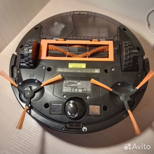 Робот пылесос моющий garlyn