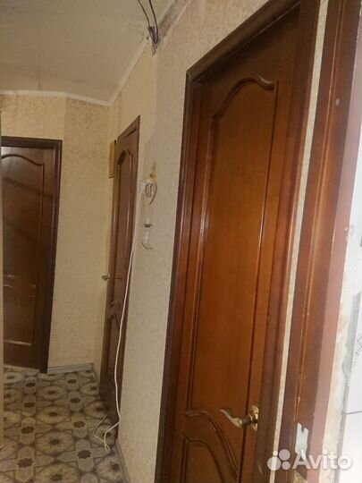 Двери межкомнатные с коробкой