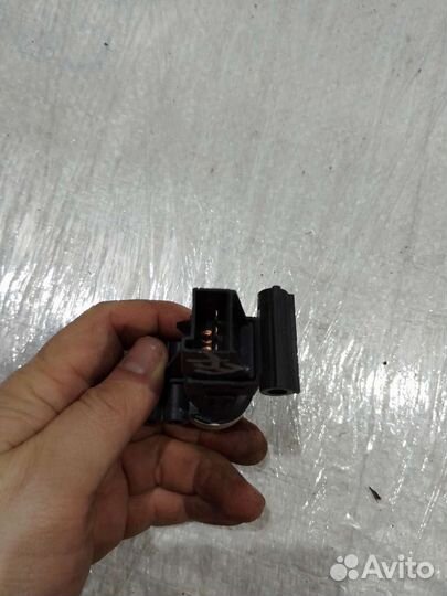 Клапан отсечки топлива Ford Escape Maverick