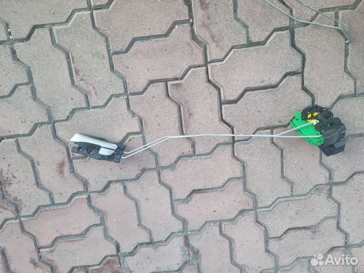 Замки дверей hyundai Solaris