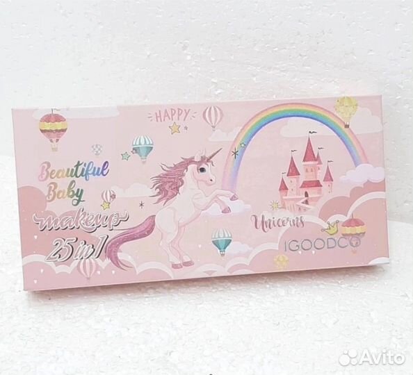 Новая палетка косметики для девочек