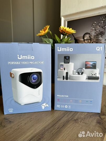 Мини проектор Umiio Q1 (Подходит для Приставок )