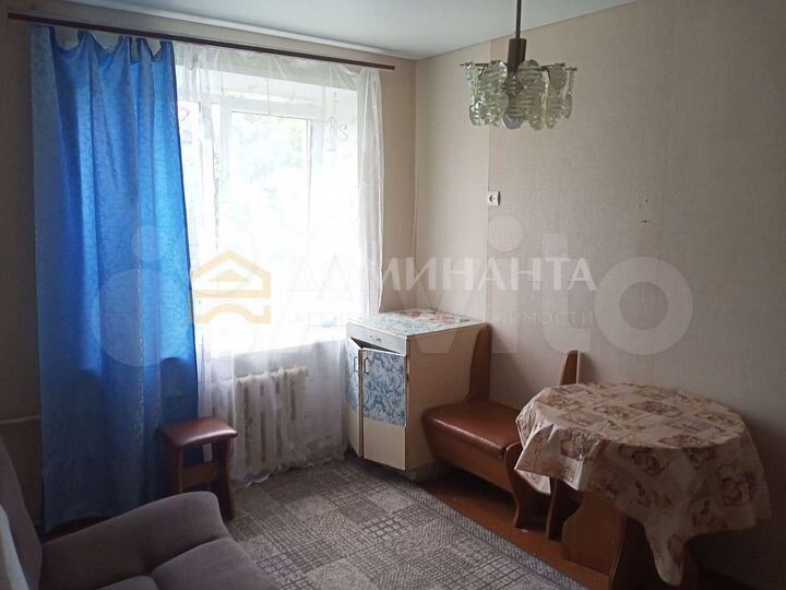 Комната 11,9 м² в 4-к., 4/5 эт.