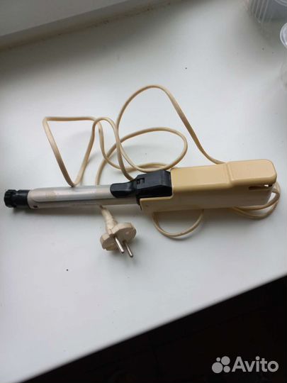 Плойка для завивки волос