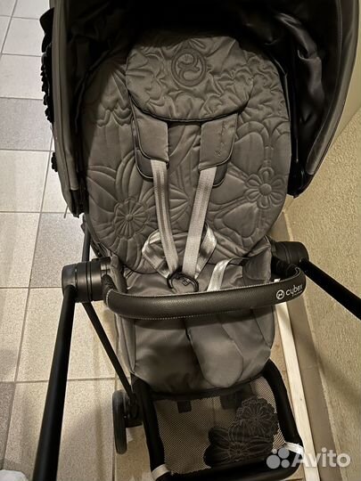 Cybex mios Dream Grey Simply Flowers