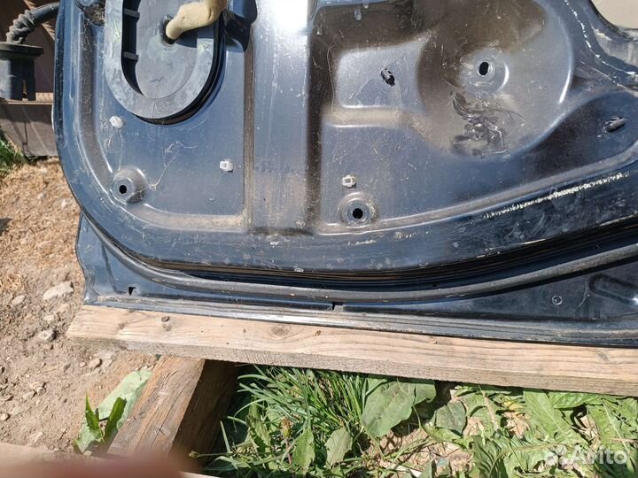 Задние двери Mitsubishi Galant 9 Дефект