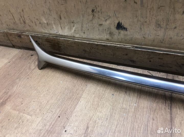 Накладка на решетку радиатора Toyota Camry V50 201