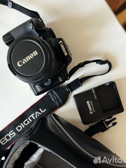 Зеркальный фотоаппарат eos Cannon 1000D