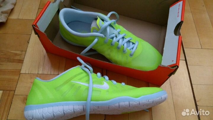 Кроссовки nike р.9 26 см