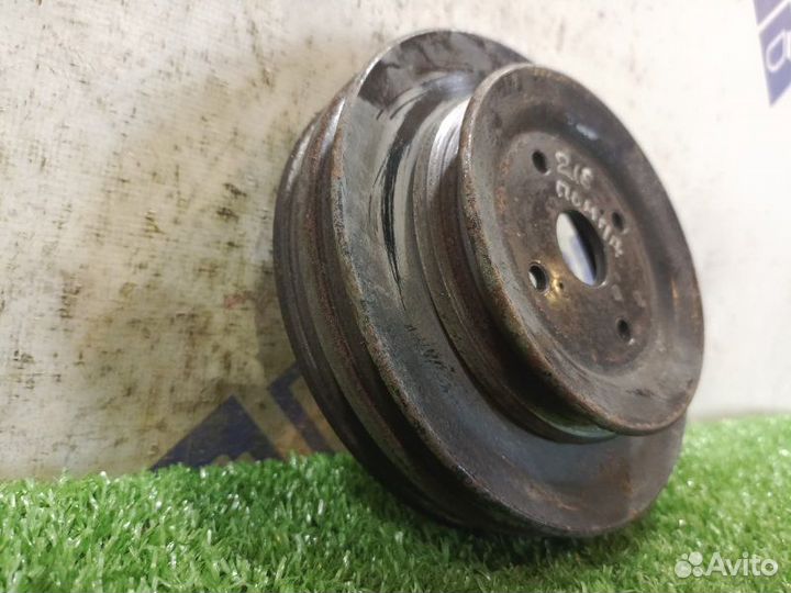 Шкив помпы Hyundai Terracan внедорожник 2.5 D4BH