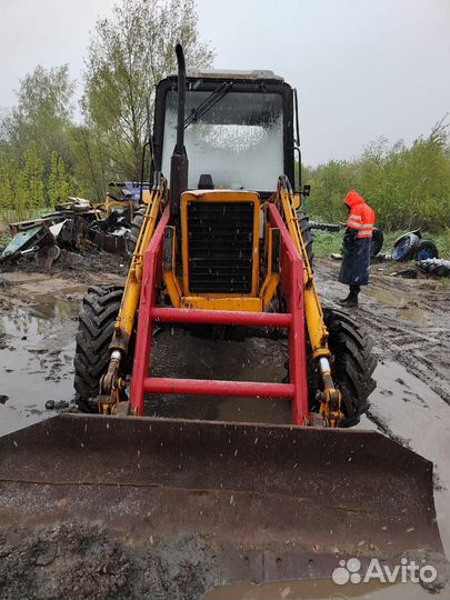 Фронтальный погрузчик МТЗ 320П04, 2003