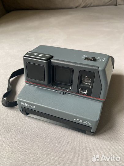 Фотоаппарат моментальный polaroid