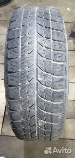 Bridgestone Blizzak WS-60 215/65 R16