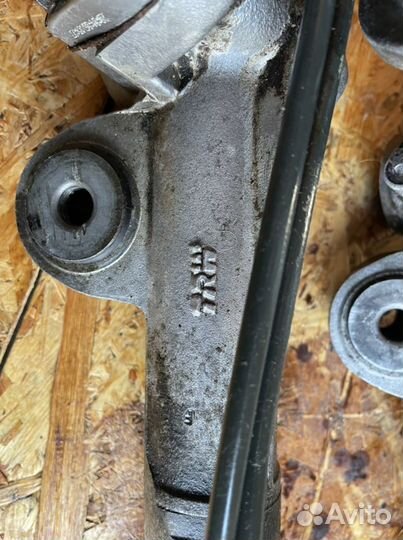 Nissan Almera n16 рулевая рейка