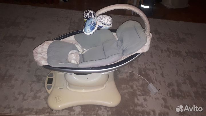 Кресло-качалка mamaRoo