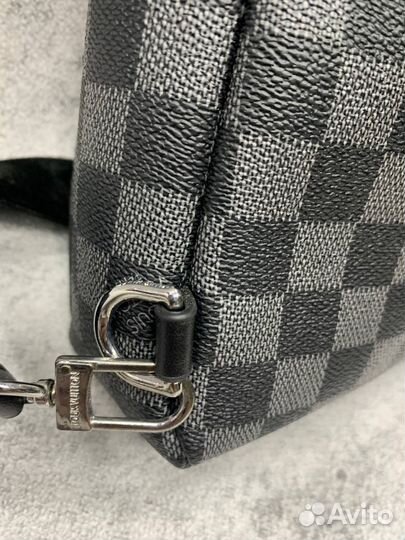 Стильная сумка Louis Vuitton для любого образа