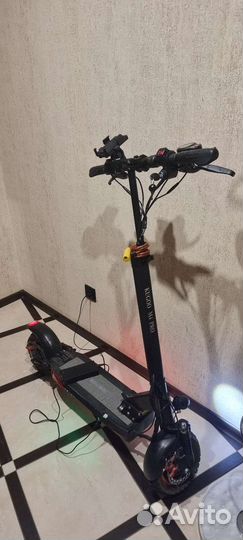 Самокат взрослый электрический бу