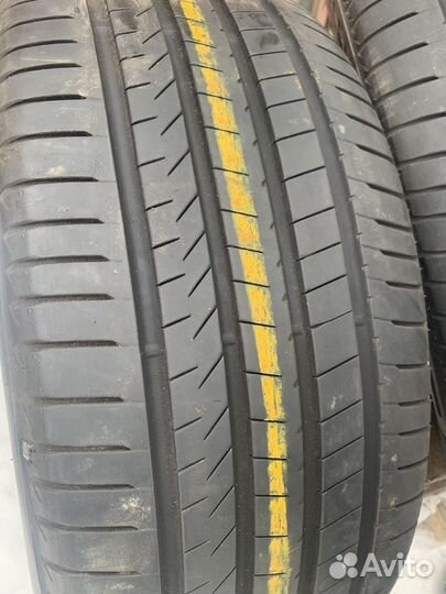 Bridgestone Alenza 001 285/45 R22