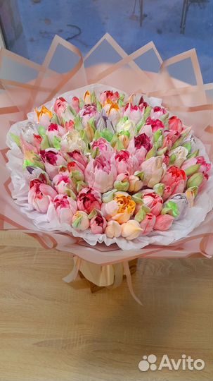 Корзина с зефирными цветами