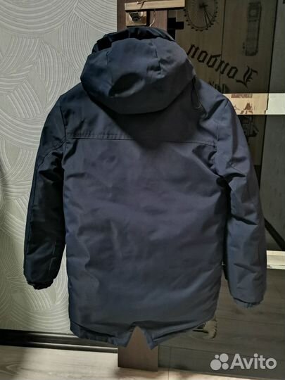 Продам куртку на мальчика