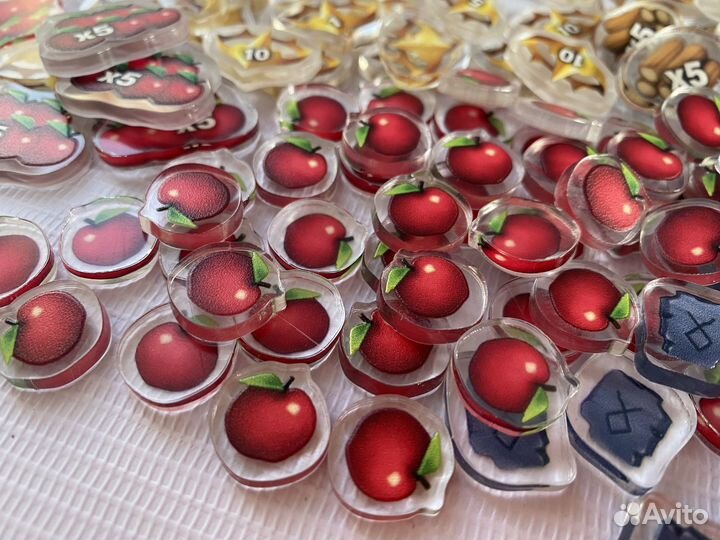 Акриловые жетоны и стенды для настольных игр