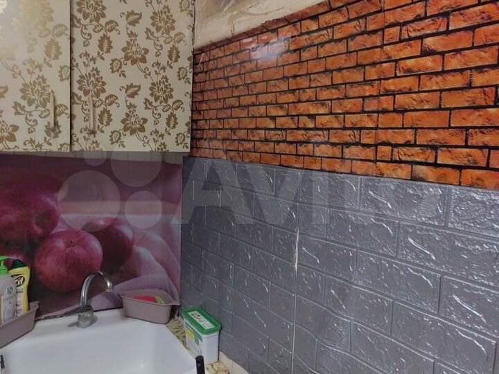 Комната 28 м² в 2-к., 5/5 эт.