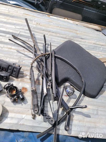 Поводки дворников на педо 206