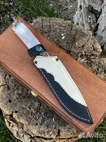 Нож из дамасской стали