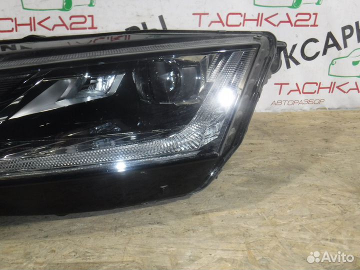 Фара левая Skoda Octavia A8 (2020+)