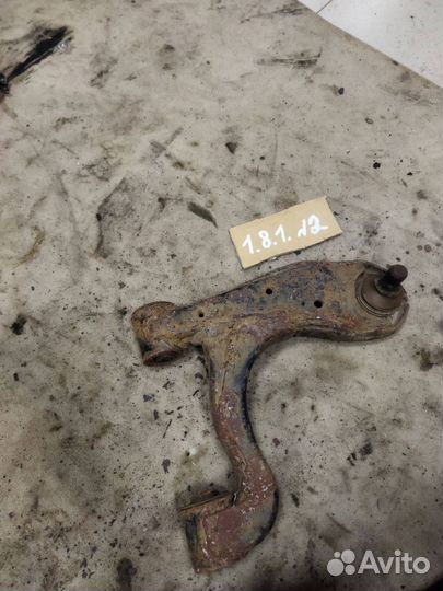 Infiniti Qx56 Qx80 рычаг Задний верхний правый