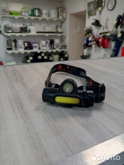 Налобный фонарь